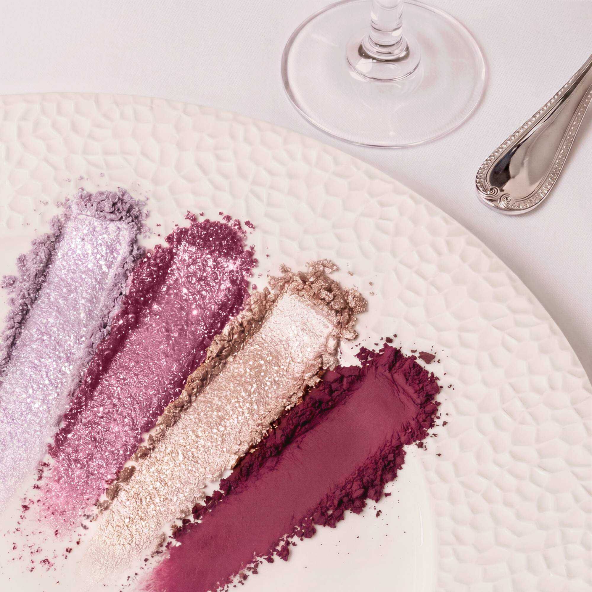 The Suite Escape Eyeshadow Palette
