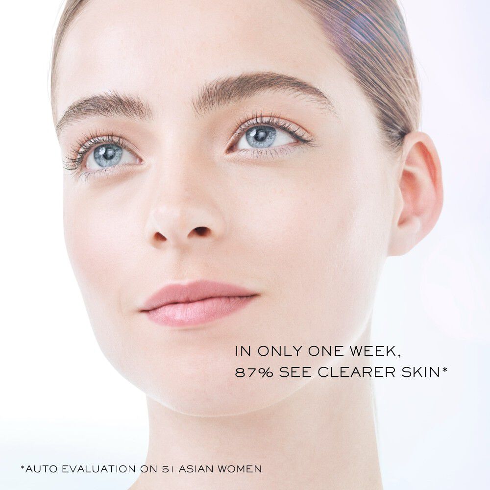 Clarifique Refining Brightening Dual Facial Essence