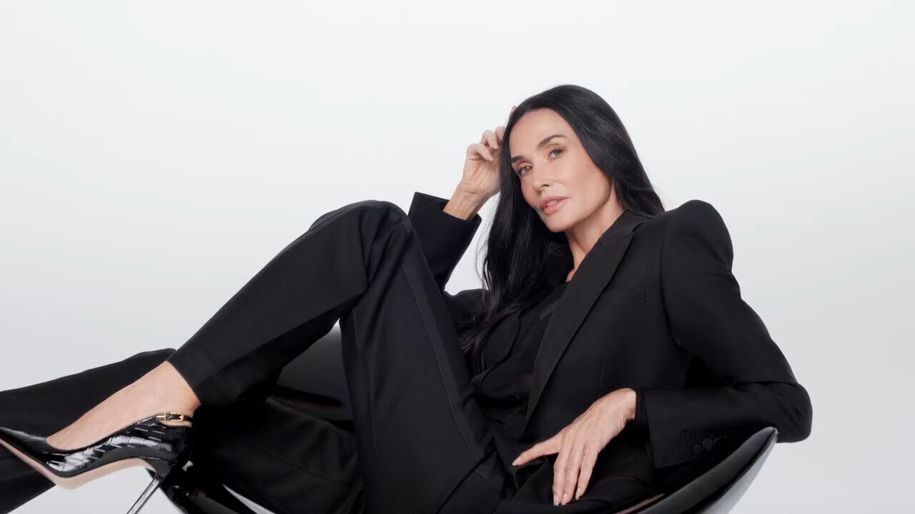 Vizual Demi Moore