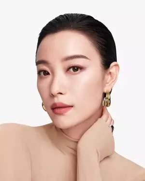 Ni Ni Beauty Vizual Lancome